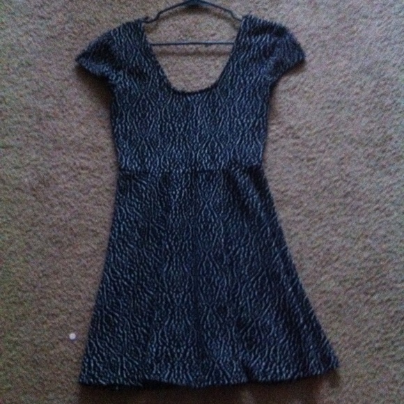 Urban Outfitters Dress (Rydel Lynch exact)