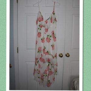 Floral ultra feminine hi-lo dress