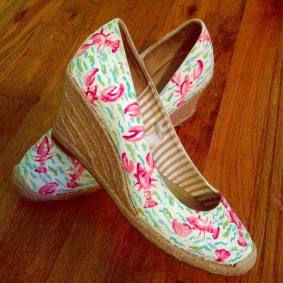 Lilly Pulitzer Lobstah Roll Wedges