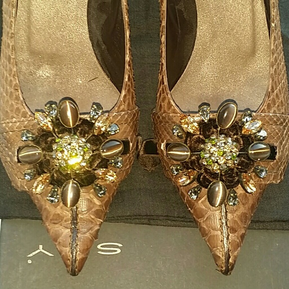 SLY leather jeweled heals - Picture 2 of 4