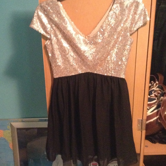 Sequins dress