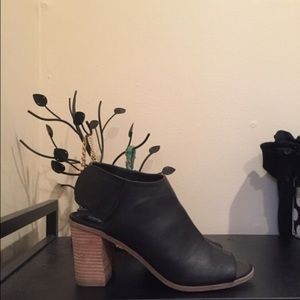 Open toe booties