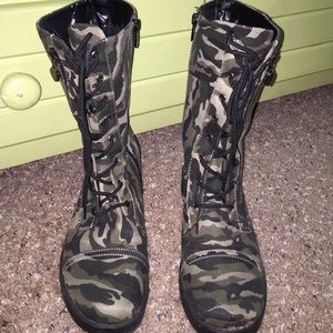 Combat Boots Camo