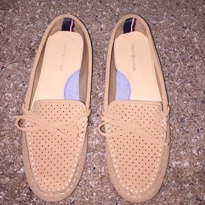 Cute tommy hilfiger shoes ballets, sperry type