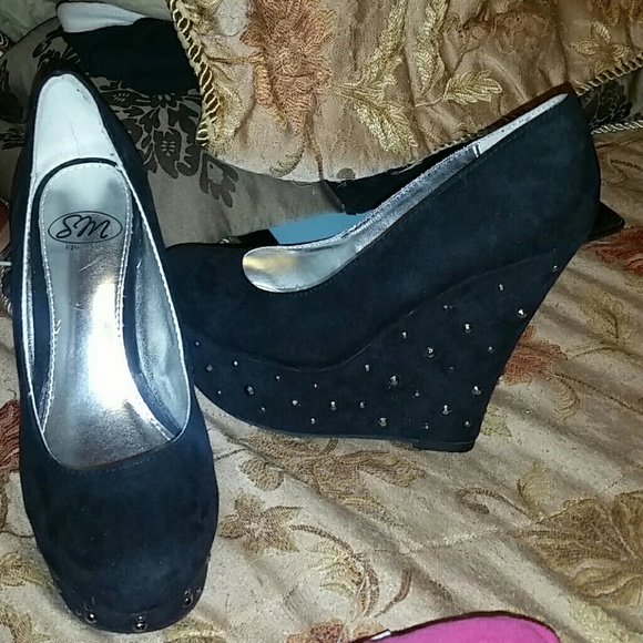 SM New York heels