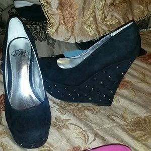 SM New York heels
