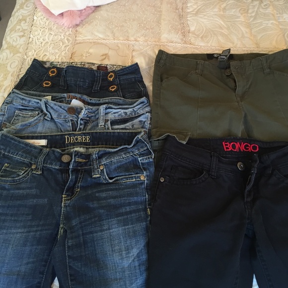 Jean bundle! - Picture 2 of 3