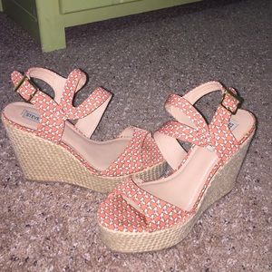 Steve Madden Wedges orange and tan!
