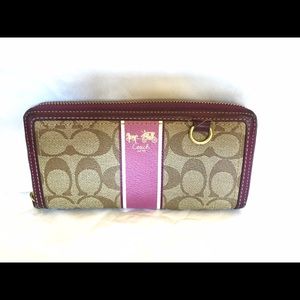 Authentic Coach Wallet