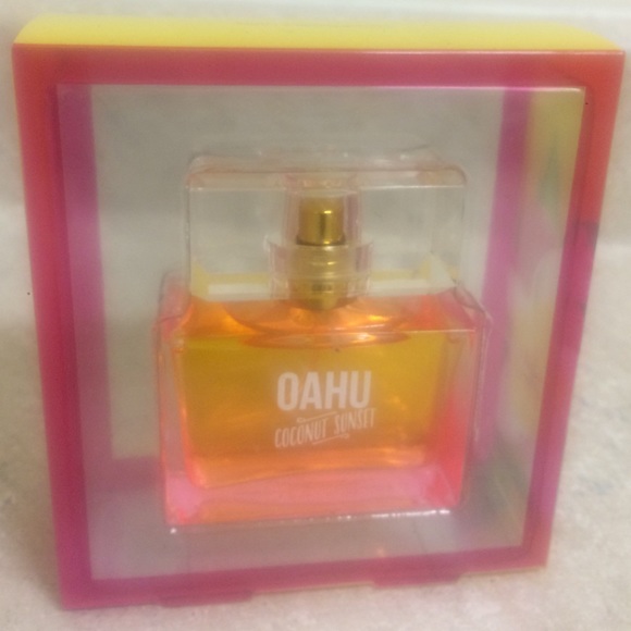 sold ‼️ Oahu coconut sunset