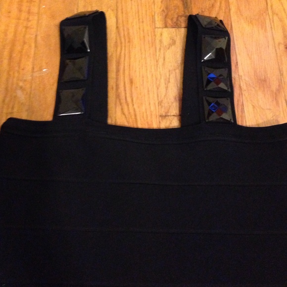 Little Black dress - Picture 2 of 4