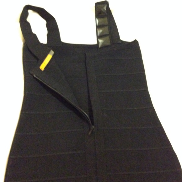 Little Black dress - Picture 4 of 4