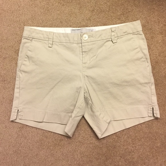Khaki shorts