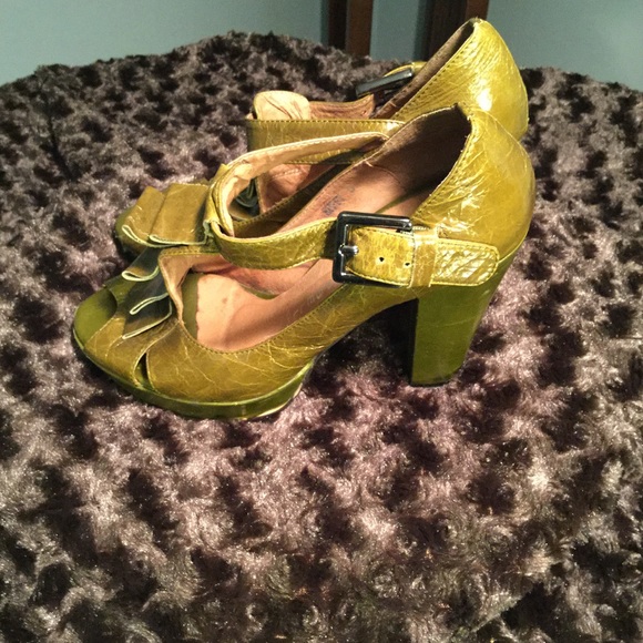 leather shoes - Picture 3 of 4