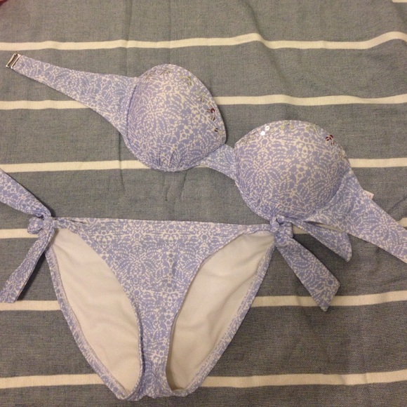 Xhilaration bikini set