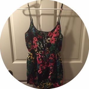 Floral tank