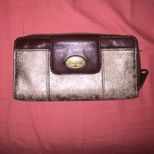 Fossil Explorer Zip Clutch Wallet Metallic