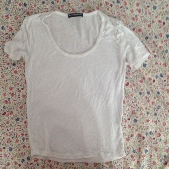 Brandy Melville white Tshirt