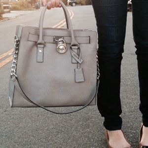 💐HP💐 NWOT Michael Kors Large Hamilton