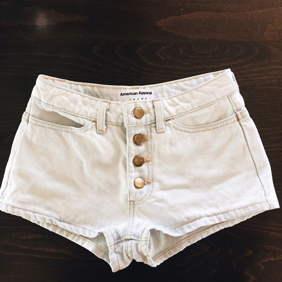 🚫sold🚫Light Wash AA Shorts