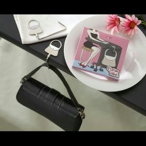 Purse Valet - 10 new ones in packaging
