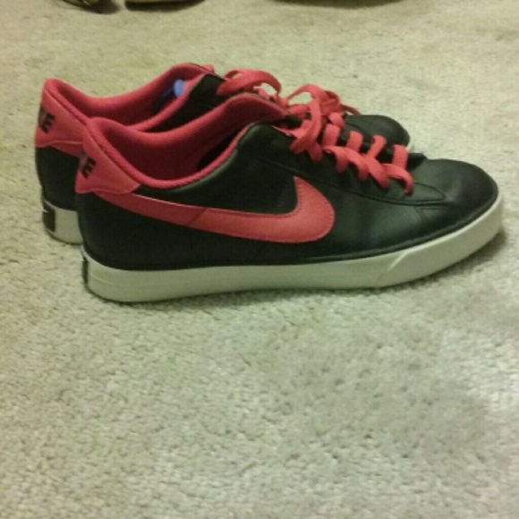 Nike shoes