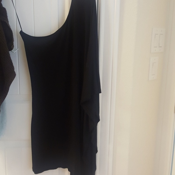 Express one shoulder dress - Picture 3 of 4