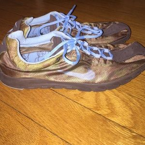 Nike Be@rBrick Mayfly! Limited edition!