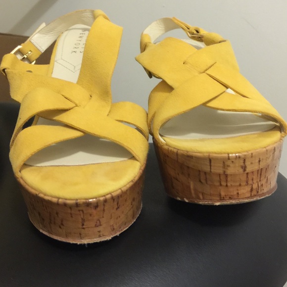 Barney's NY 6.5 - Picture 4 of 4