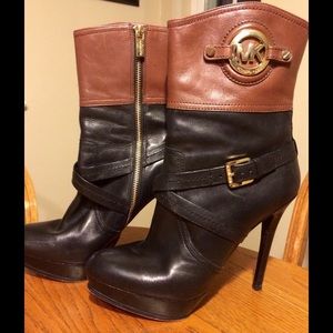 MICHAEL Michael Kors Stockard Mixed-Leather Bootie