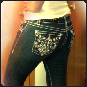 Like New LA Idol bootcut jeans- size 7