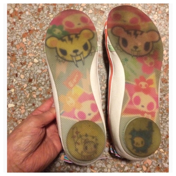 Tokidoki Lunetta flat. Hard to find. - Picture 4 of 4