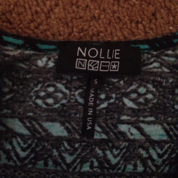 Aztec crop top - Picture 2 of 2