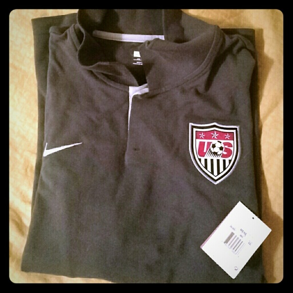 OFFICIAL Men's US soccer knit polo