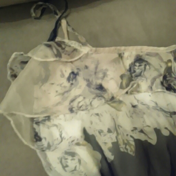 Rustic dress - Picture 3 of 3