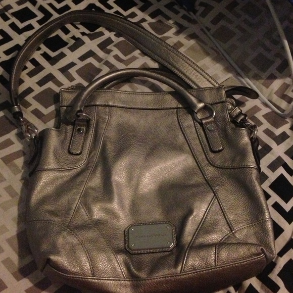 Gray handbag! - Picture 2 of 4