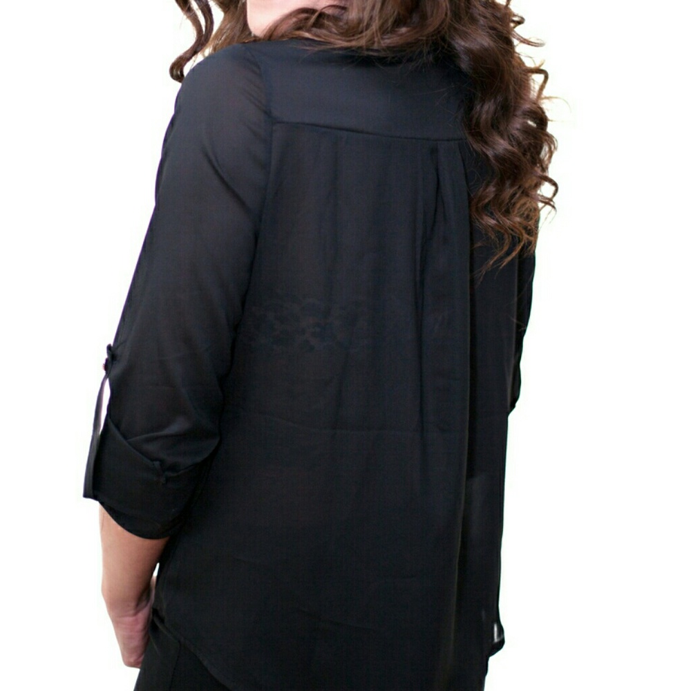 Women’s NWT Color block Top - Picture 2 of 2
