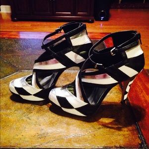 Michael Shannon Heels