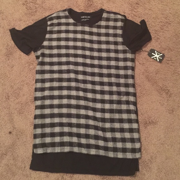 extended tee - Picture 1 of 1