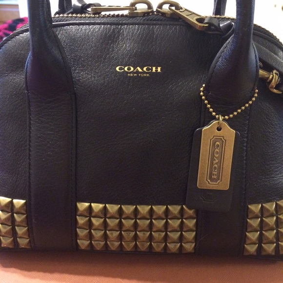 Friday sale 💋Coach mini Preston bleeker - Picture 2 of 4