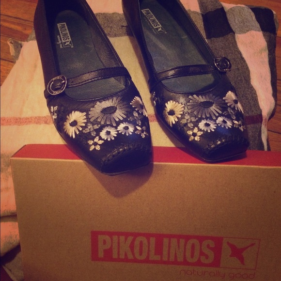 🚫 sold 🚫Pikolinos super comfy flat !!!!🚫