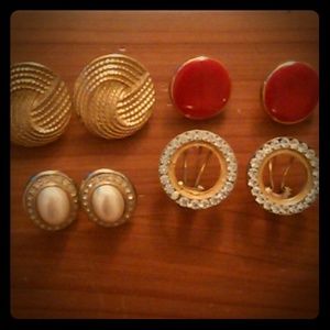 EARRING BUNDLE!!!! 4 IN 1