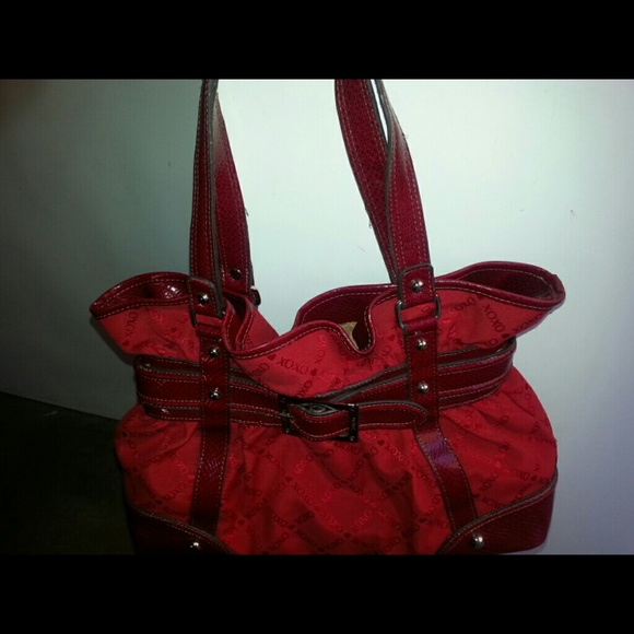 Xoxo Purse