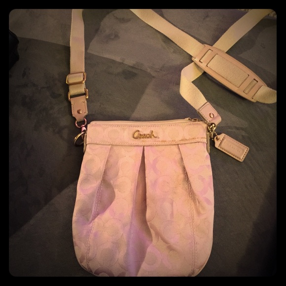 Coach messenger bag
