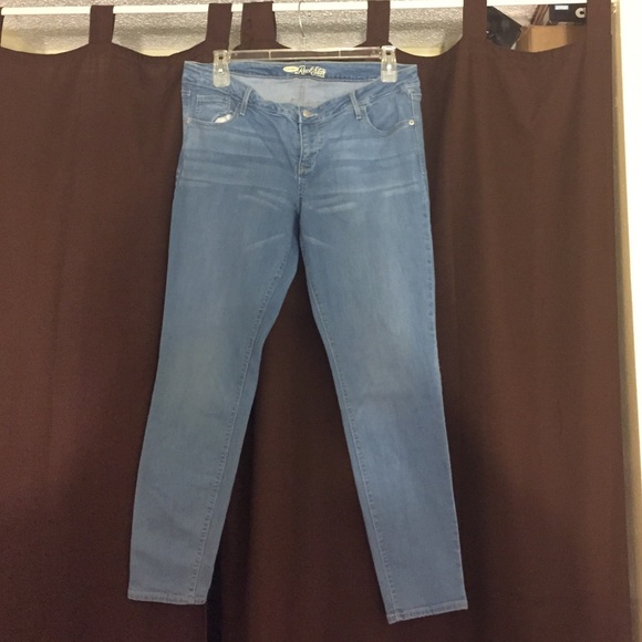Old Navy Rockstar Skinny Jeans
