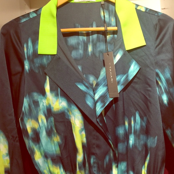 new w/tags Tahari green dress