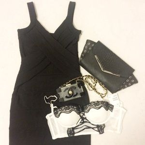 👙Black and white corset style bra👙