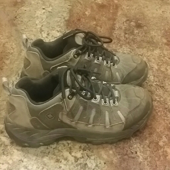 Columbia brand Womens hiking shoes size 7.5