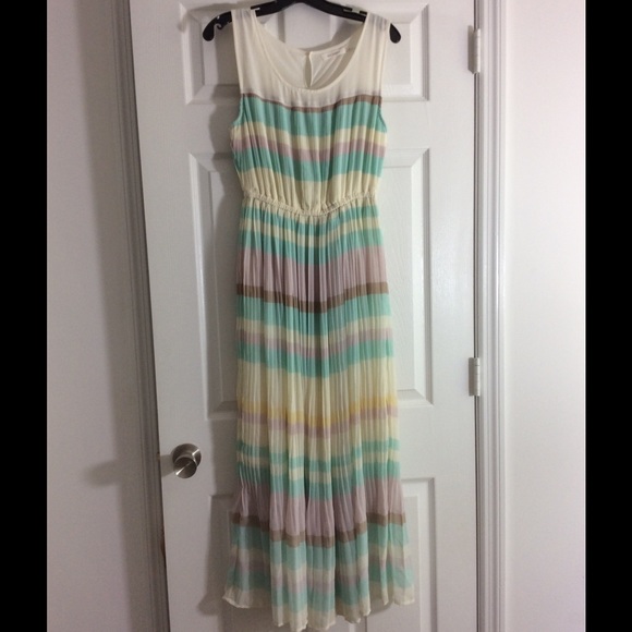 Striped Maxi dress - Picture 3 of 3
