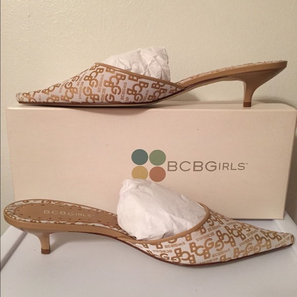 BCBG shoes